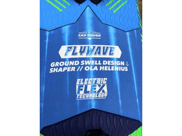 2019 Simmer Style Flywave 85 - Image 3