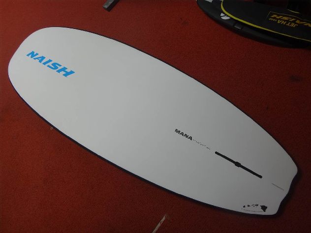 2022 Naish Mana Soft Deck - Image 3