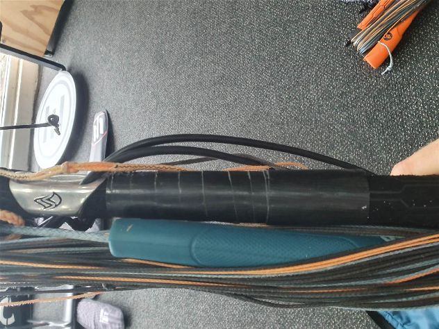 Flysurfer Force Controle Bar - Image 2