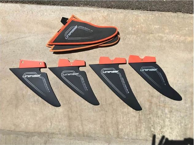 2025 Unifiber Weed Fins - Image 1