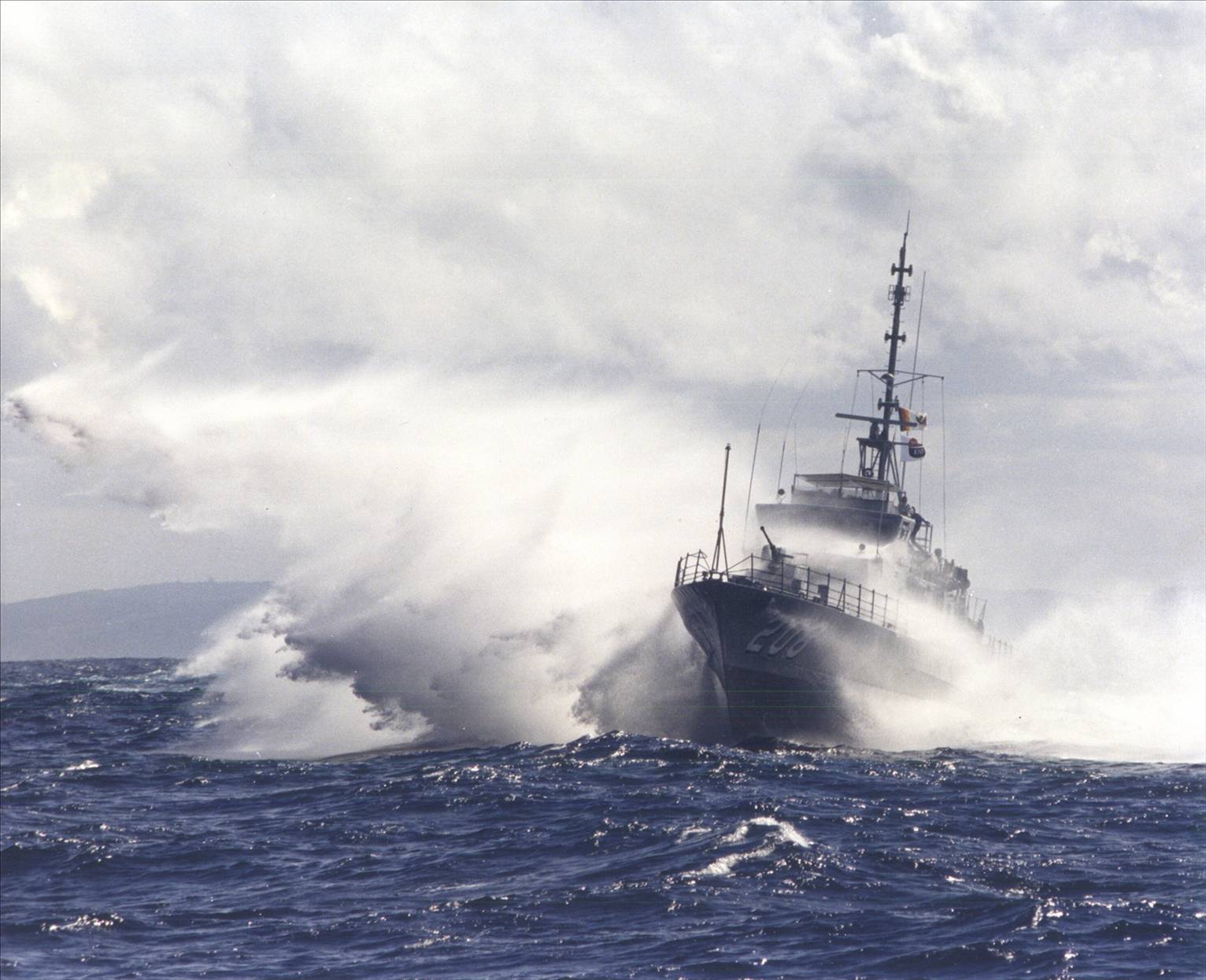 Fremanlte Class Patrol Boat heading out