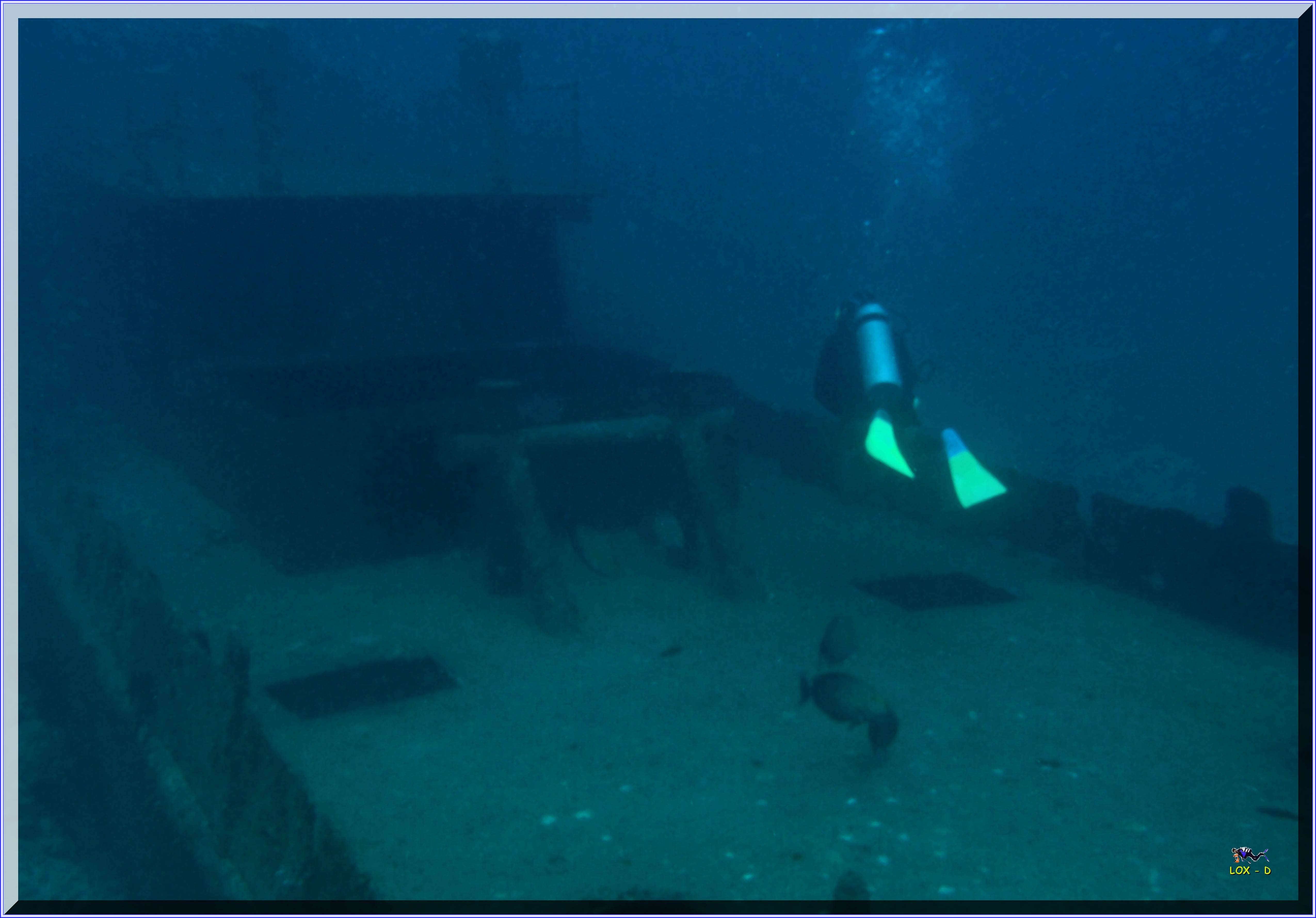 LoxPix Sub-Aqua Image