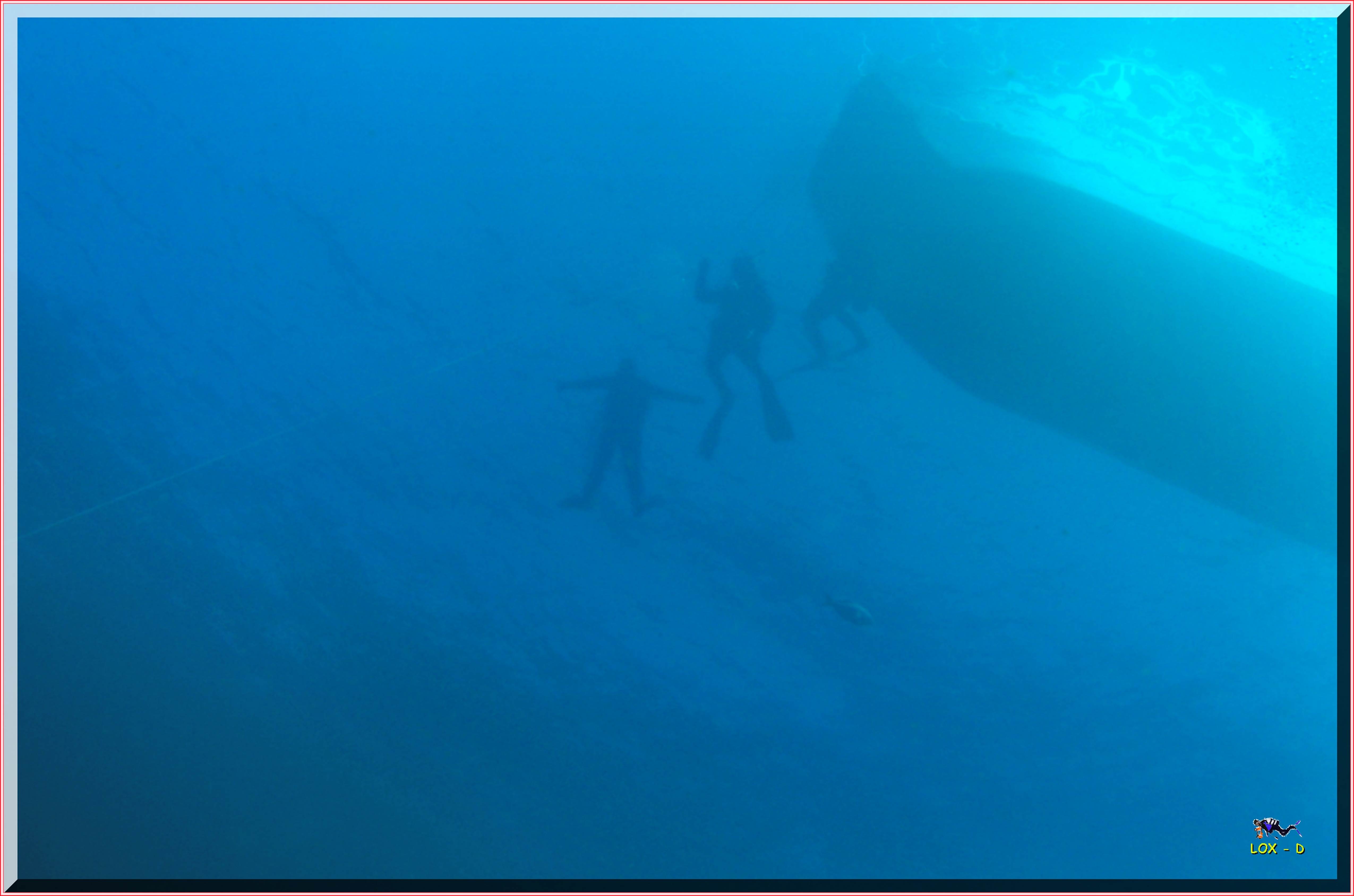 LoxPix Sub-Aqua Image