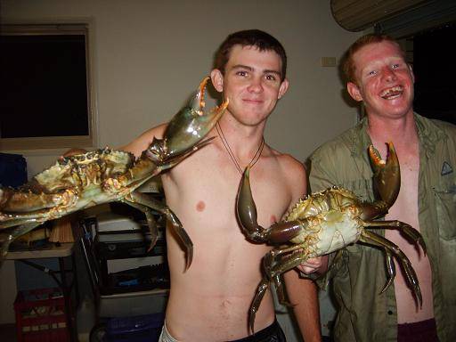 fishnbundy.com