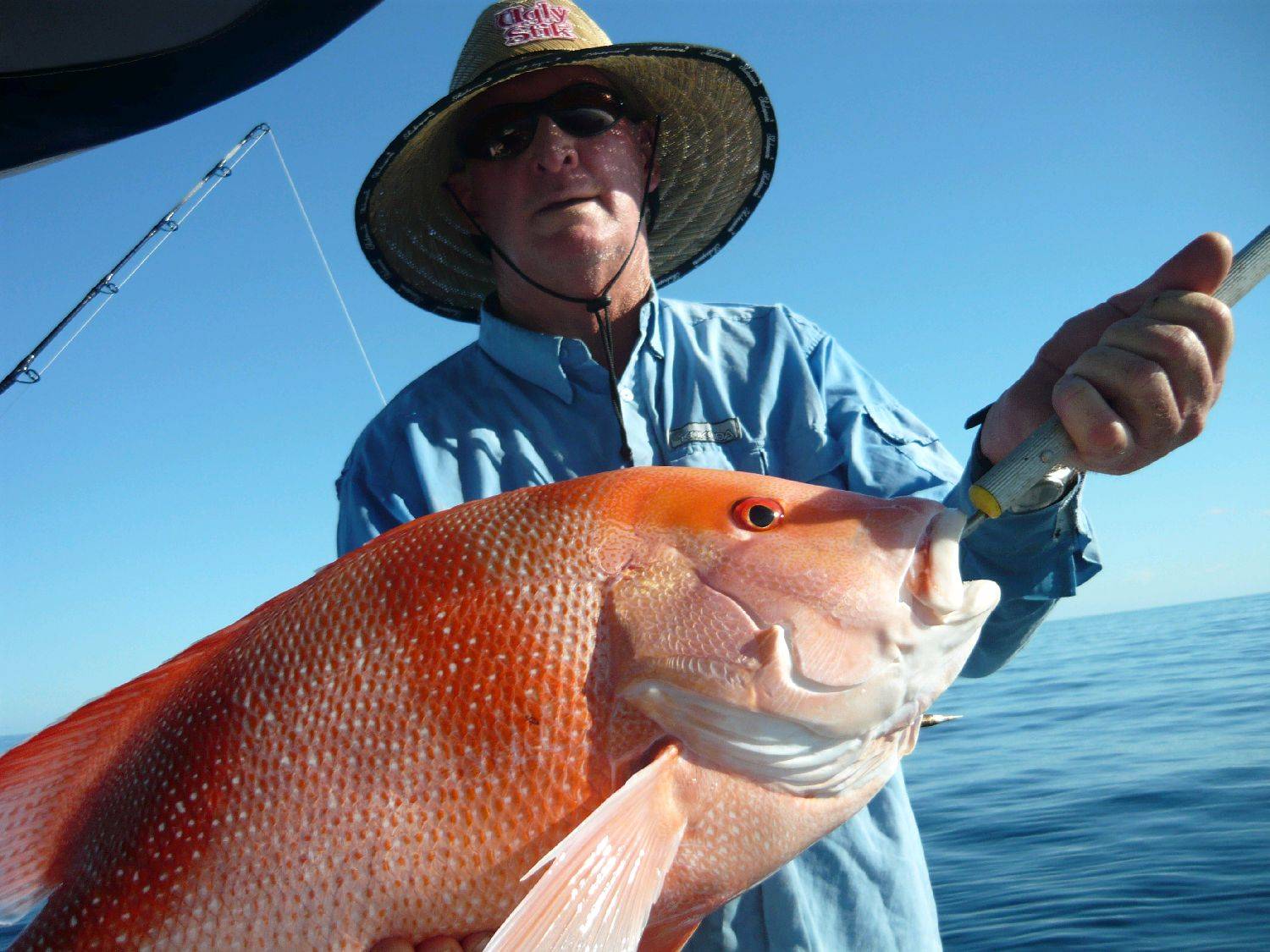 Scruffy outfishes Legaless again at Batt reef