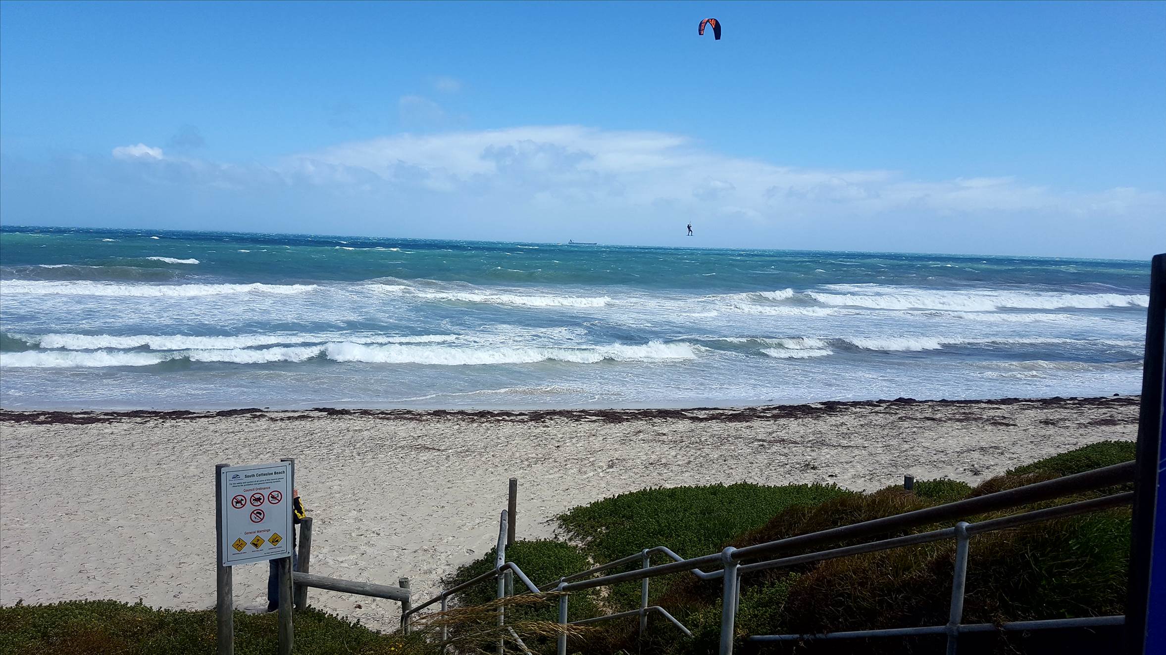 Cottesloe Hanger 2