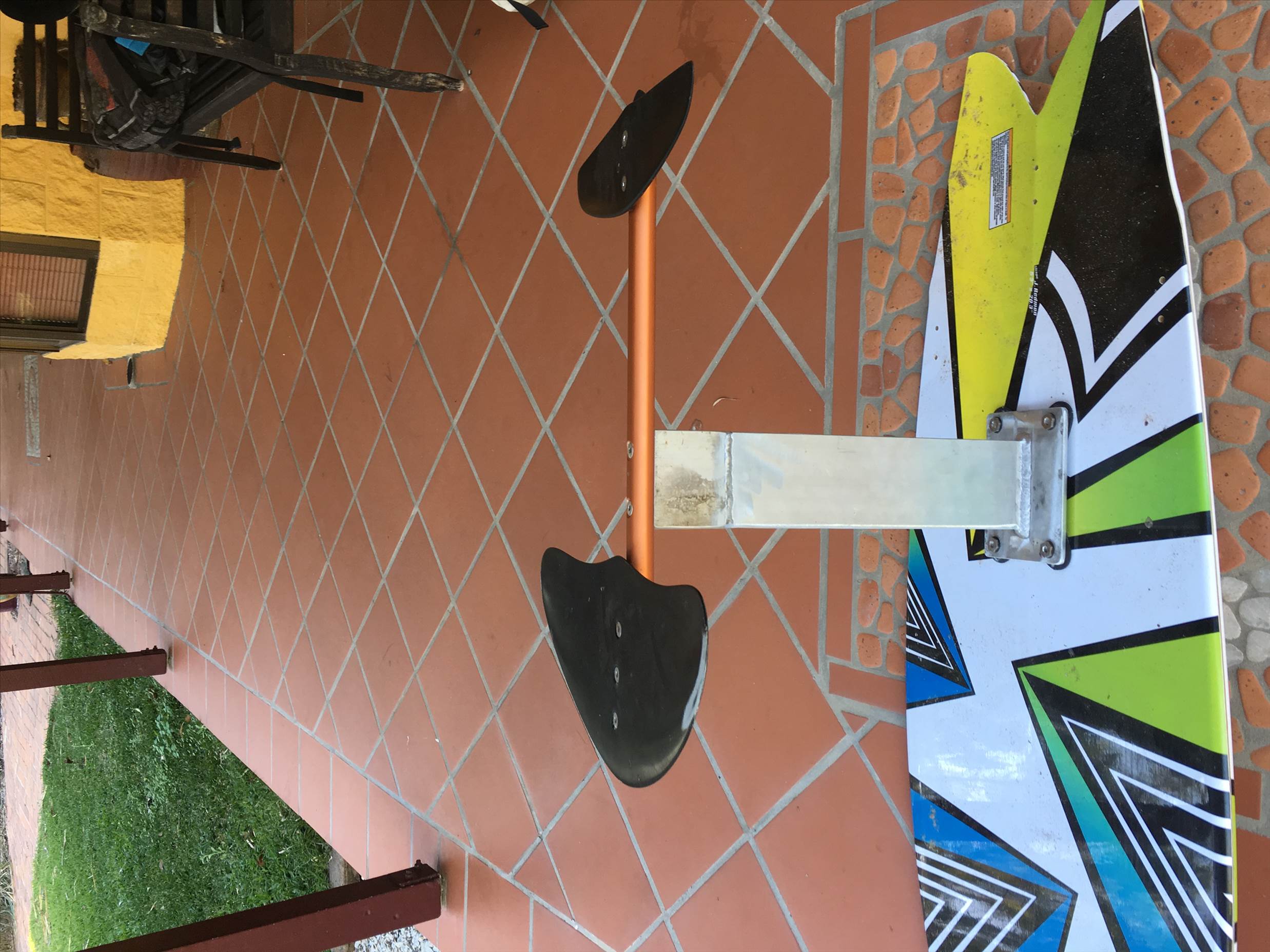 Current wing