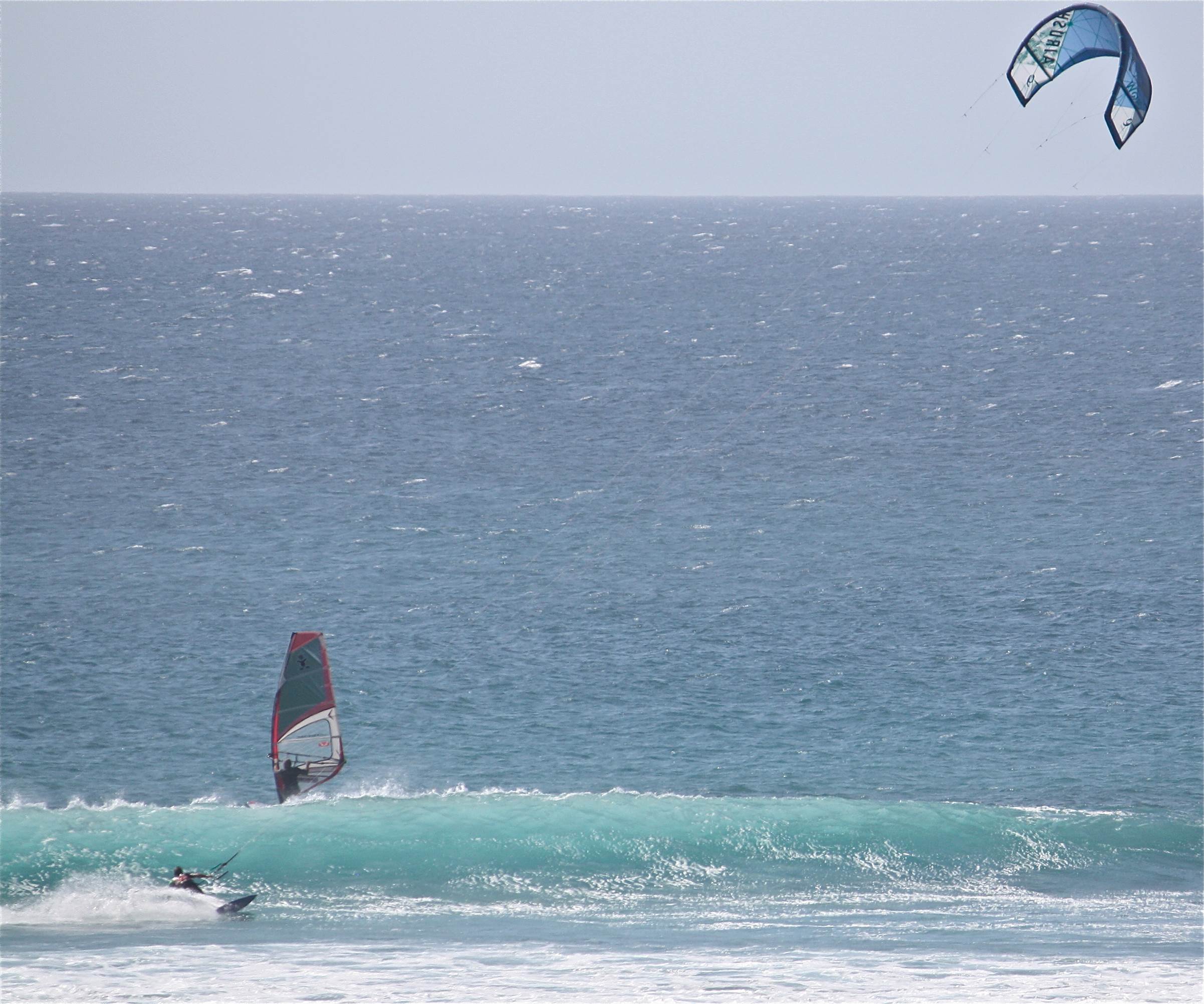 wave kites