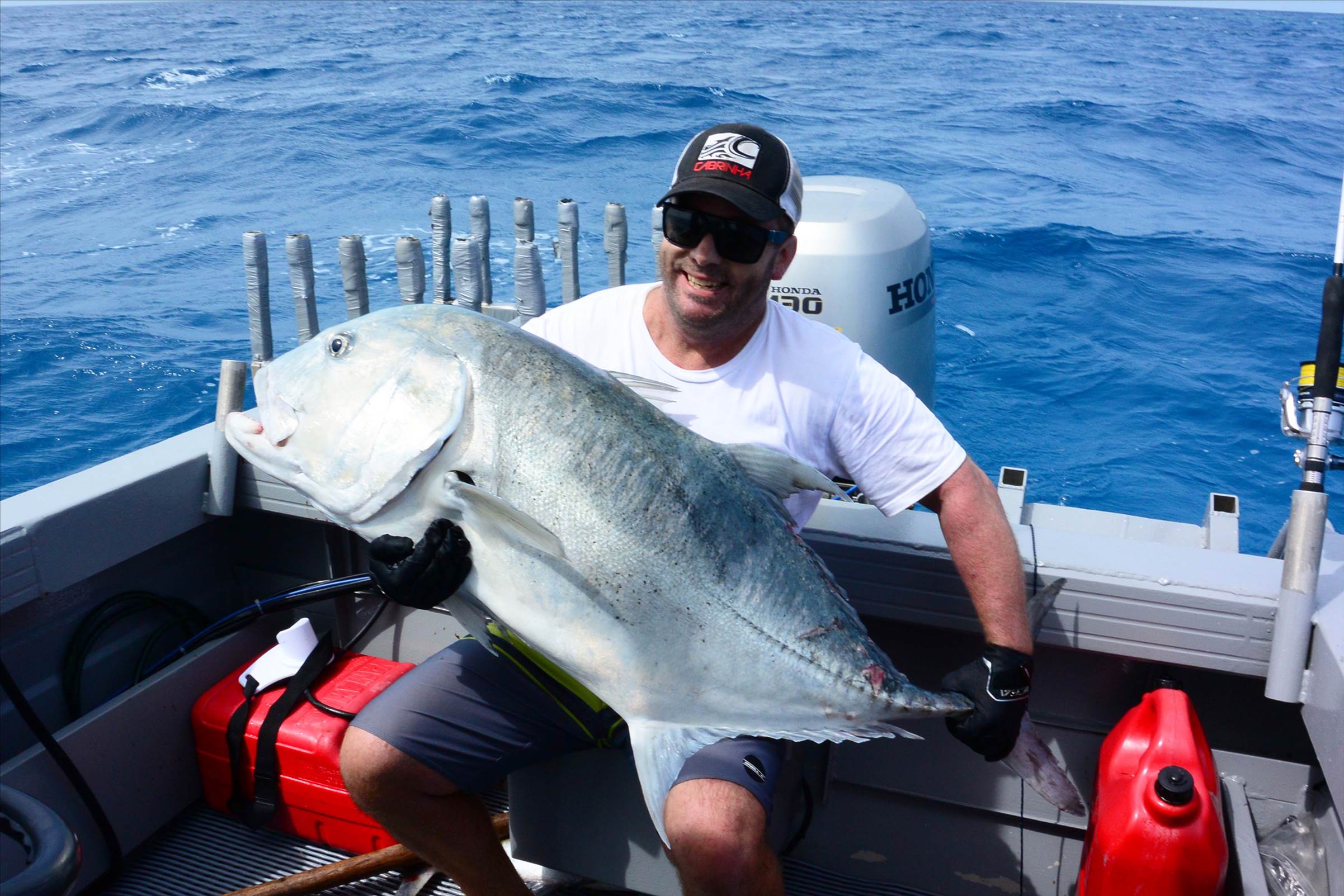 Moon Tours - PNG KITE TRIP