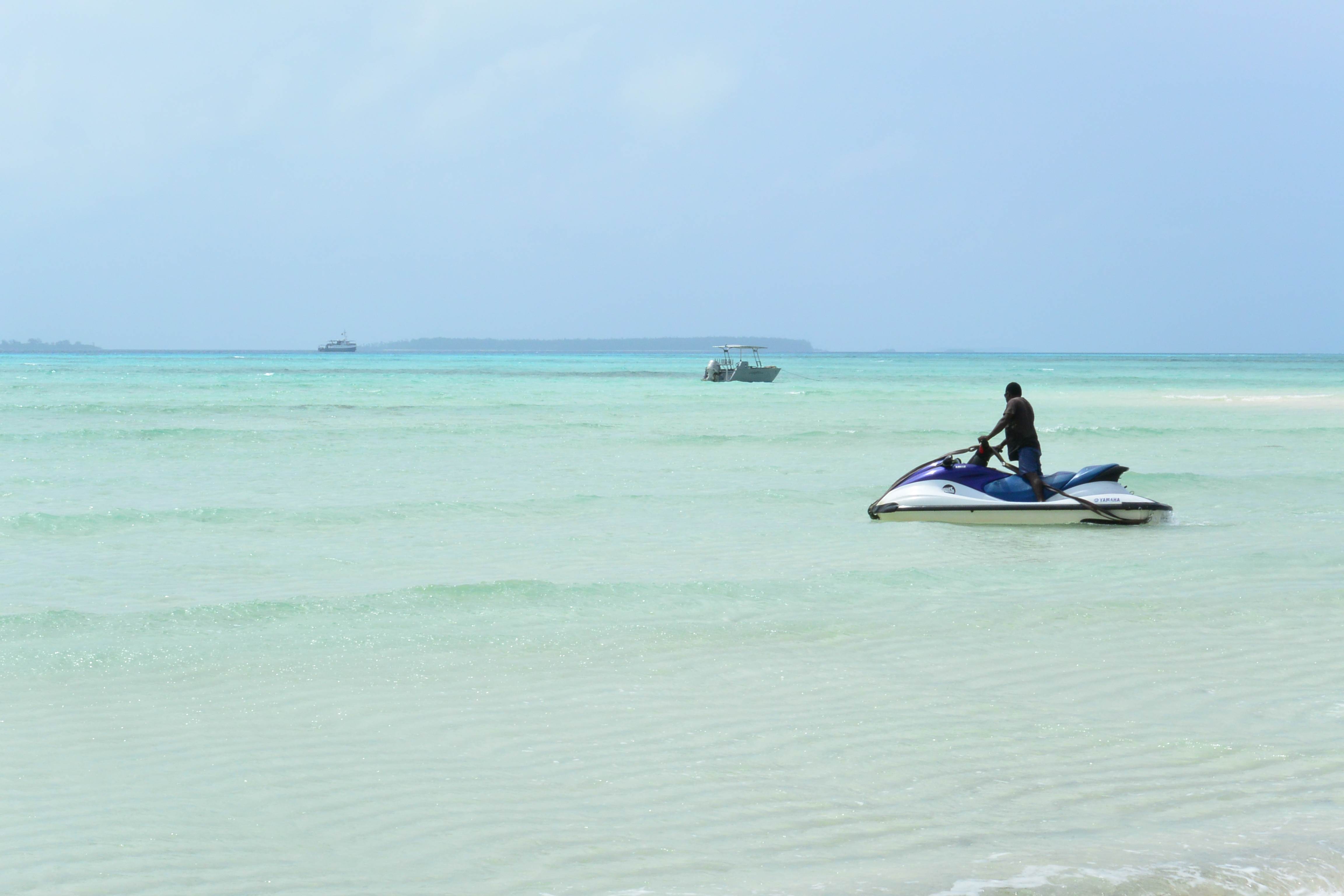 Moon Tours - PNG KITE TRIP