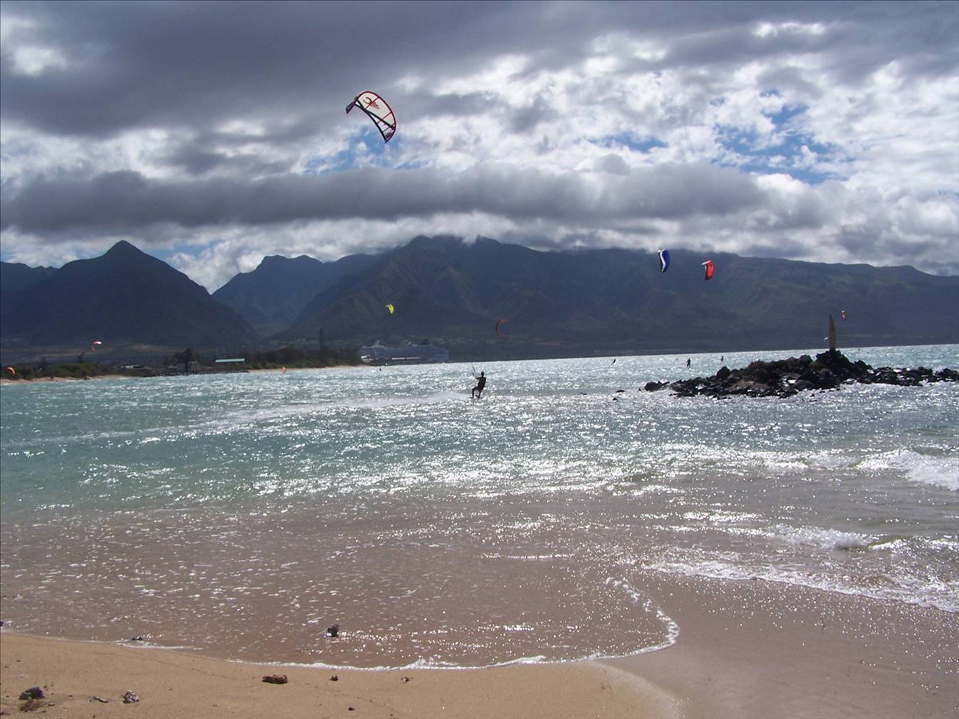 Another shot of the Revolver 08 proto in flight