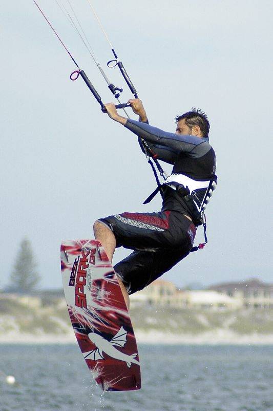 Kitesurfing the sandbar at Safety Bay