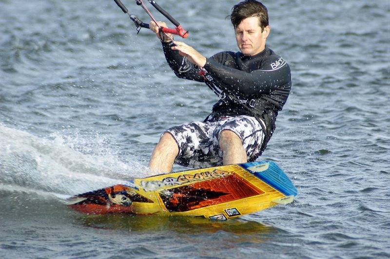 Kitesurfing the sandbar at Safety Bay