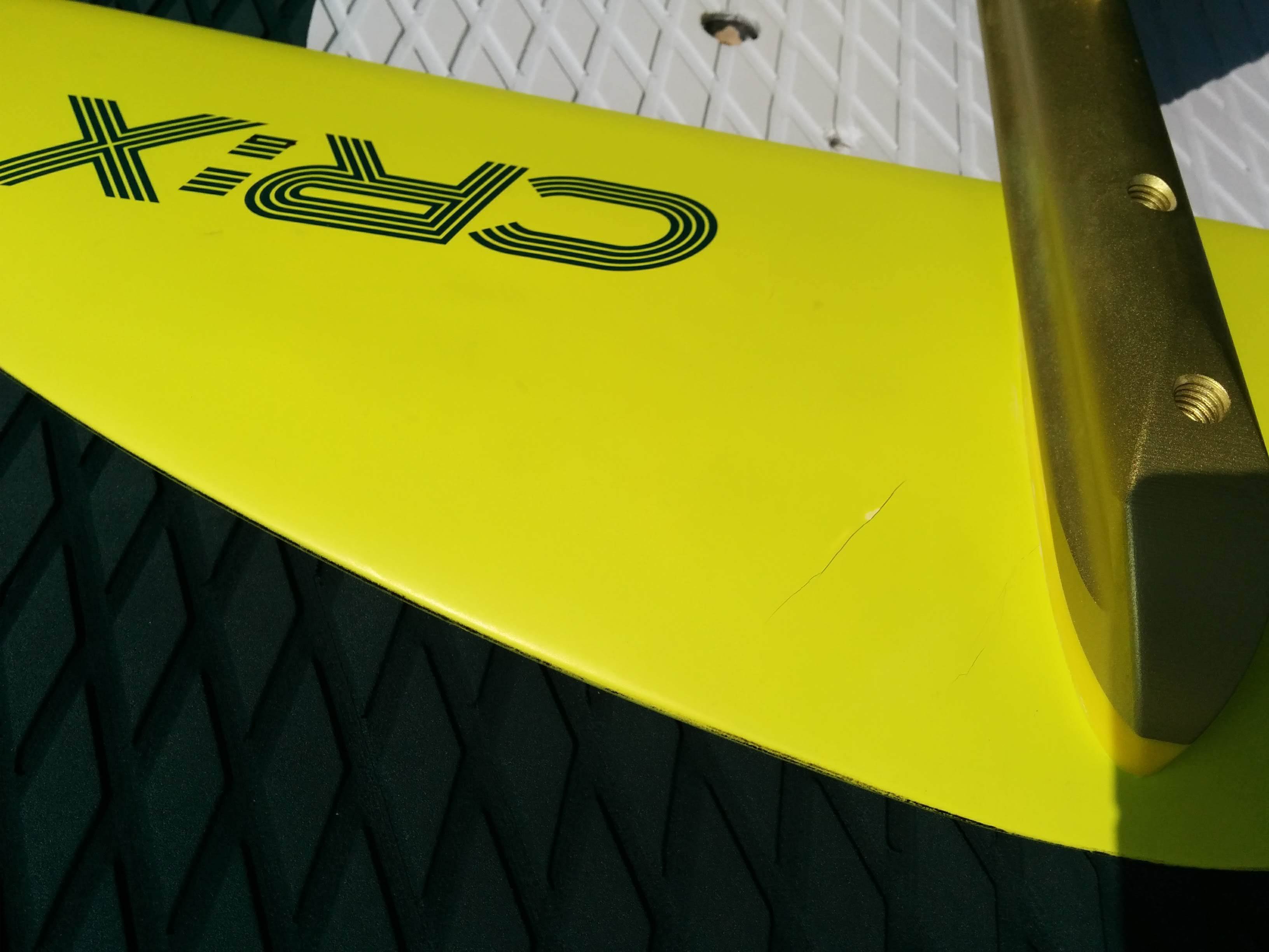 CRX front wing - cracked