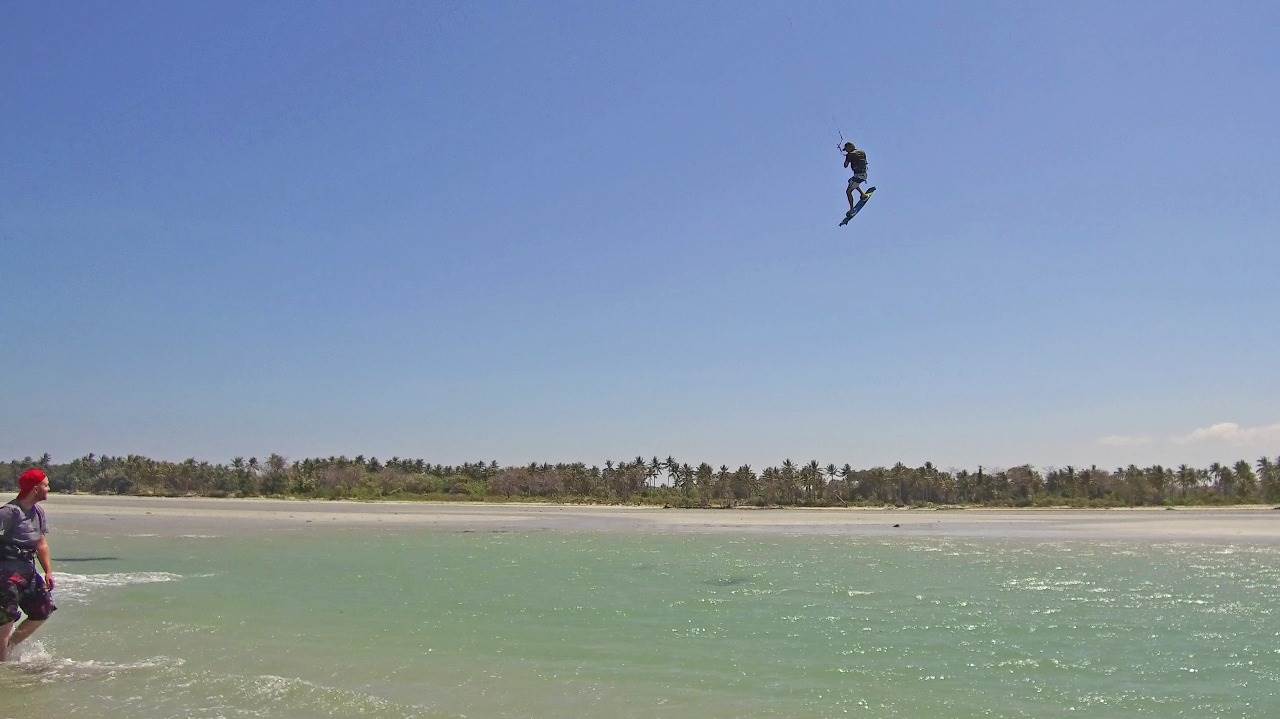 Kitesurfing Indonesia