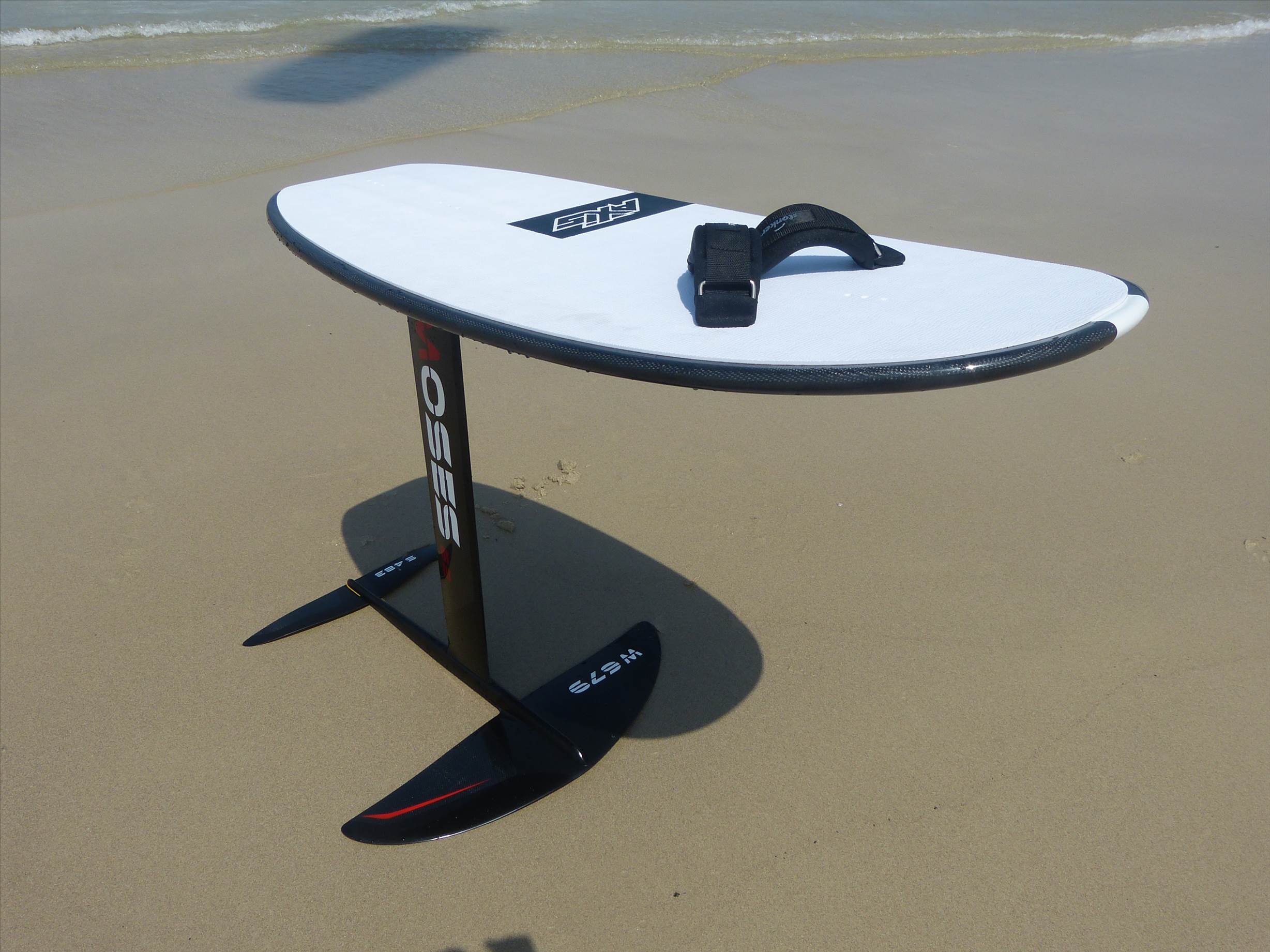 Axis 110cm and Moses 679