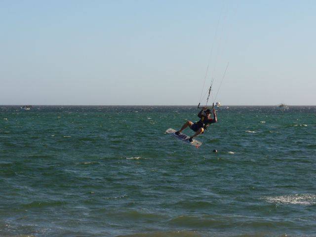 Freddy Krueger goes kitesurfing