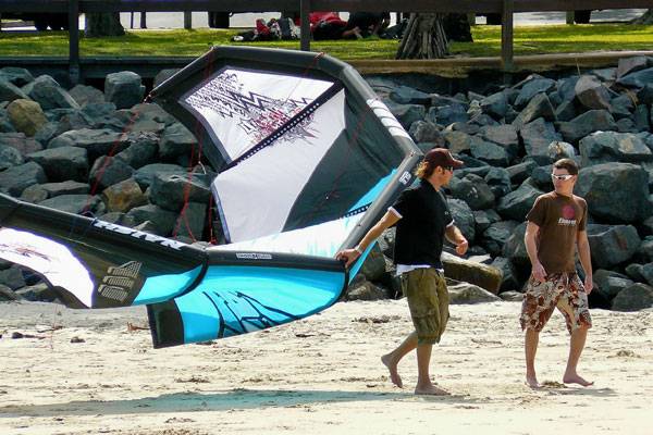 Caloundra. kiteaction demo day