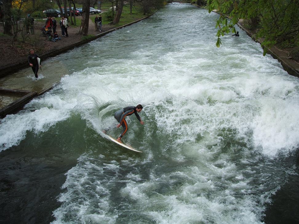 Surfer in landlocked Munich