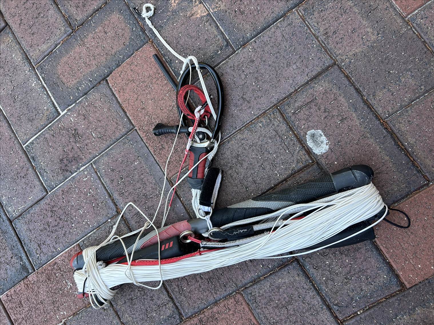Found Slingshot bar and lines, Pinnaroo Point (week before last)