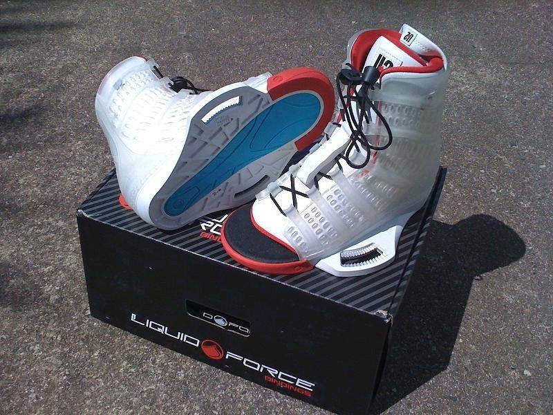 Liquid Force 2010 Union Bindings