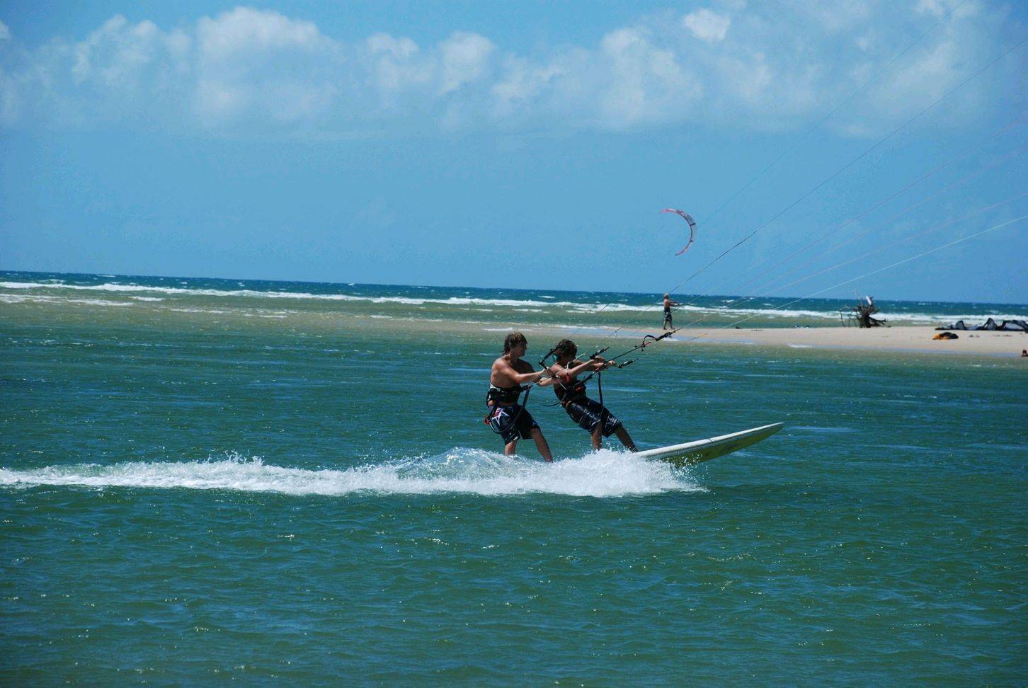 kiting rivermouth, lewis 333