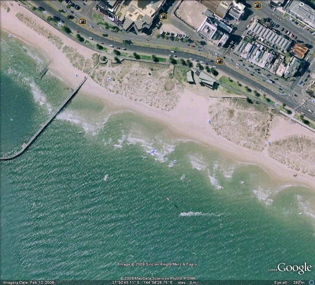 Pt Melbourne beach