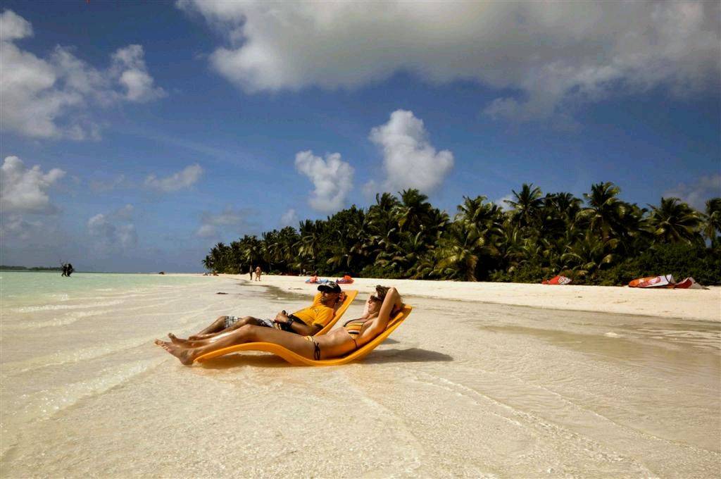 Relaxing at on Cocos Kite Beach