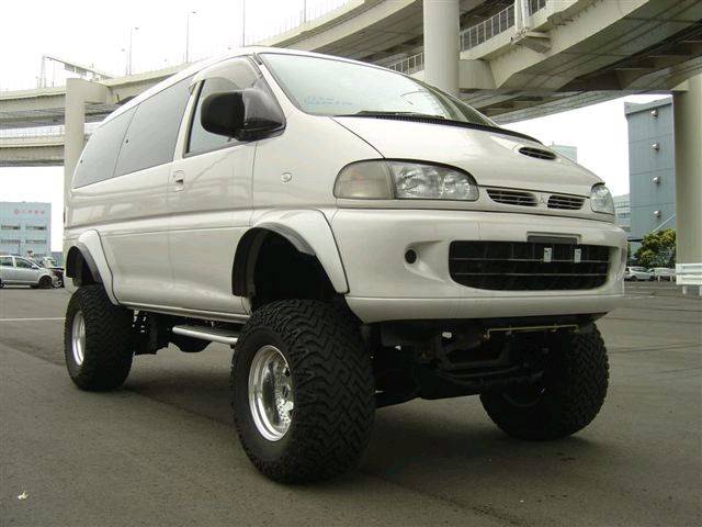 706-20 DELICA White (2) 2