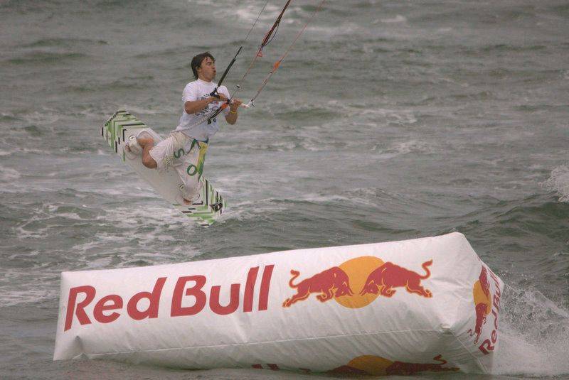 Red Bull Kite Cross PKRA