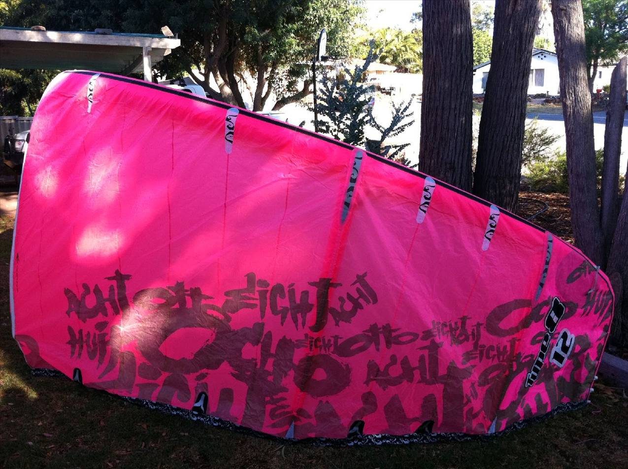 12m 2007 RRD PINK KITE WITH BAG