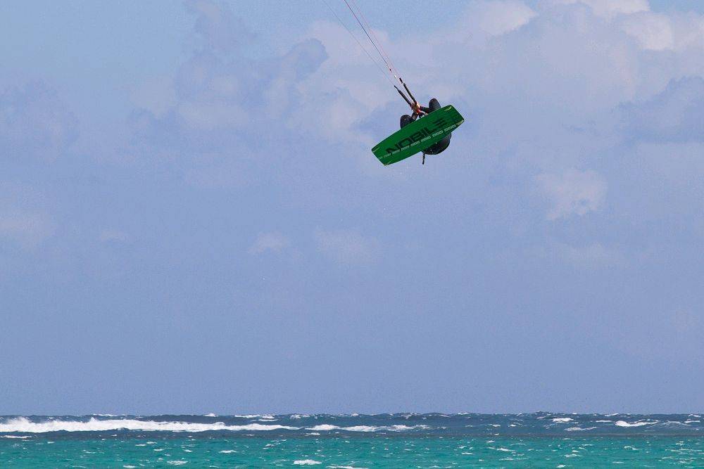 30 knot's....