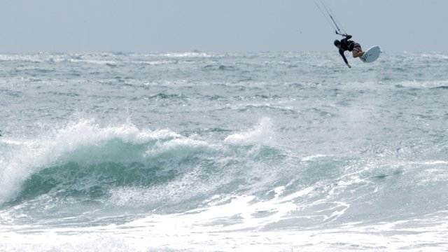 Keahi De Aboitiz strapless