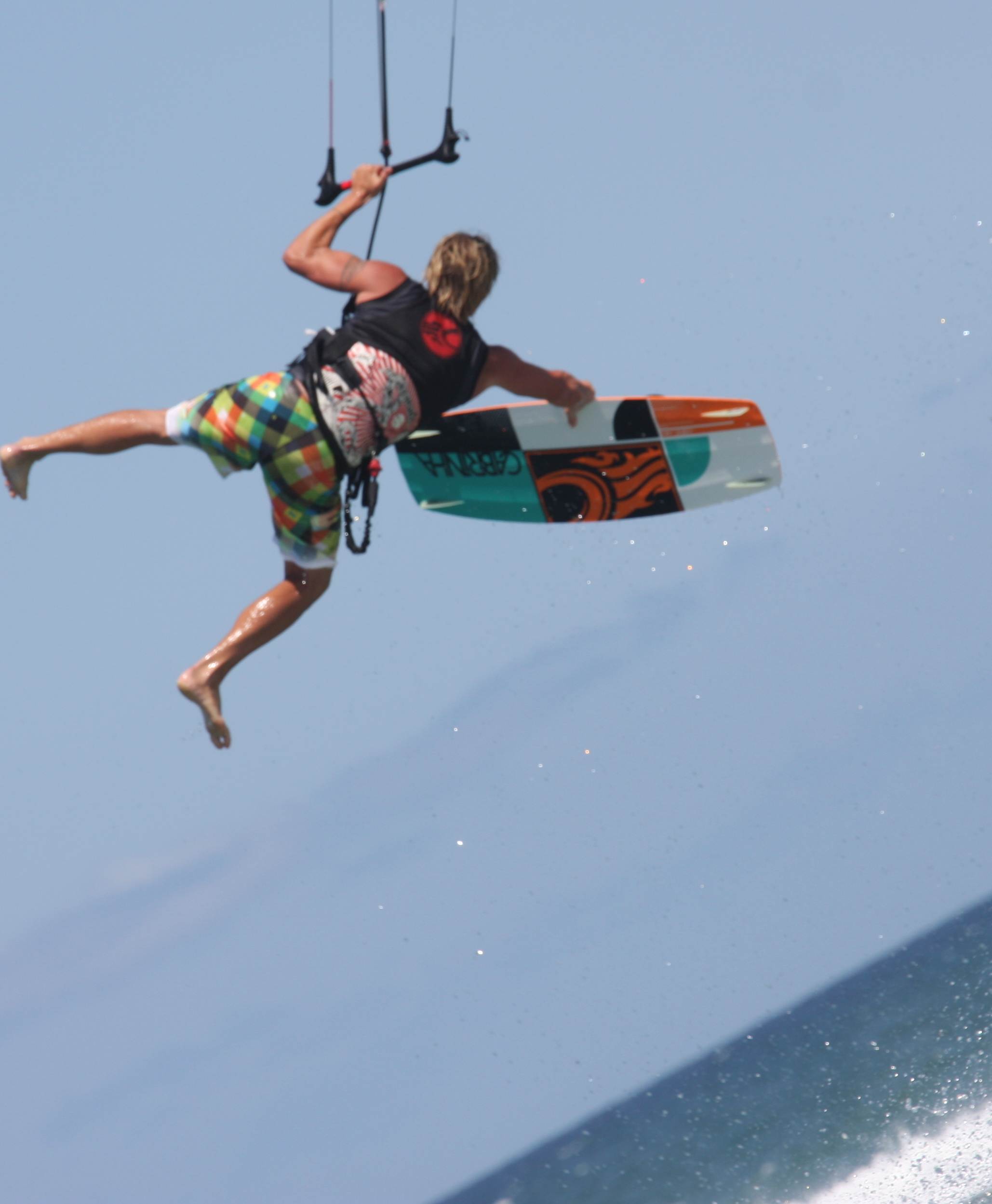 lennox head sunday  6 nov....kite expo.... c\o www.australiankiteboarding.com