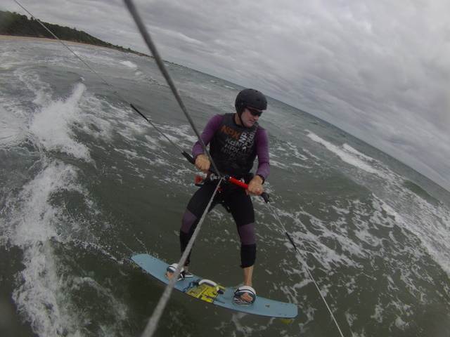 Kitesurfing at Mentone