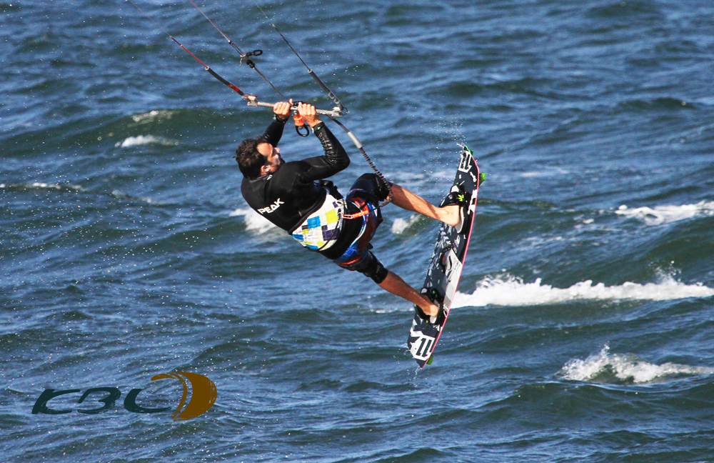 Vit KiteboardingLessons2