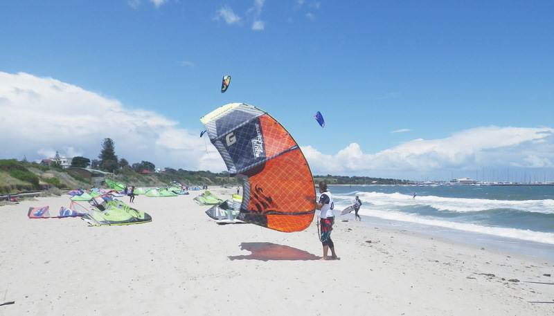 Kite racing at Hampton in 30+ knots