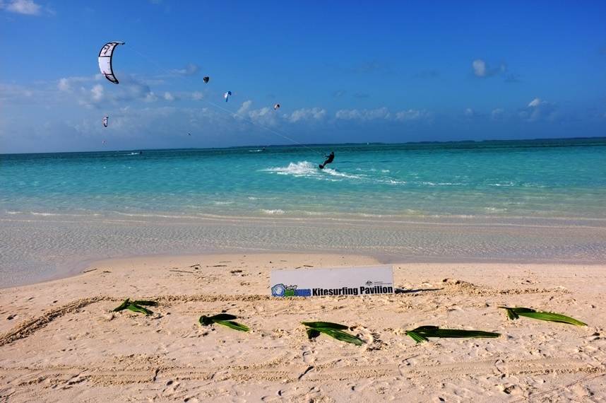 Kiting Cocos