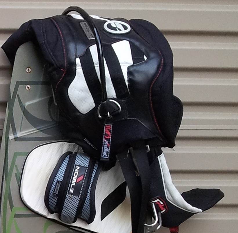 lost samll kiteseat pro harness