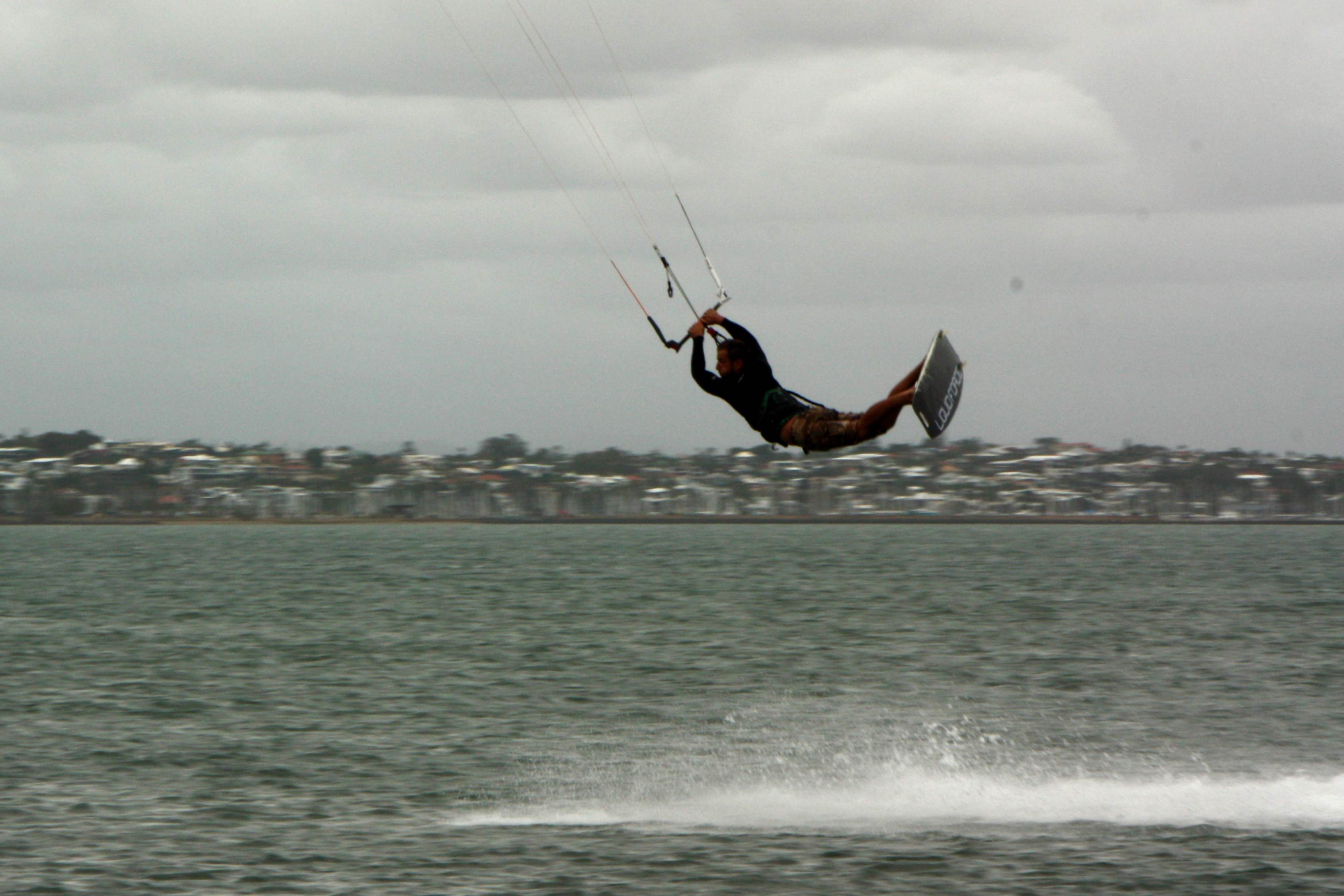 Lone Kiter Wello
