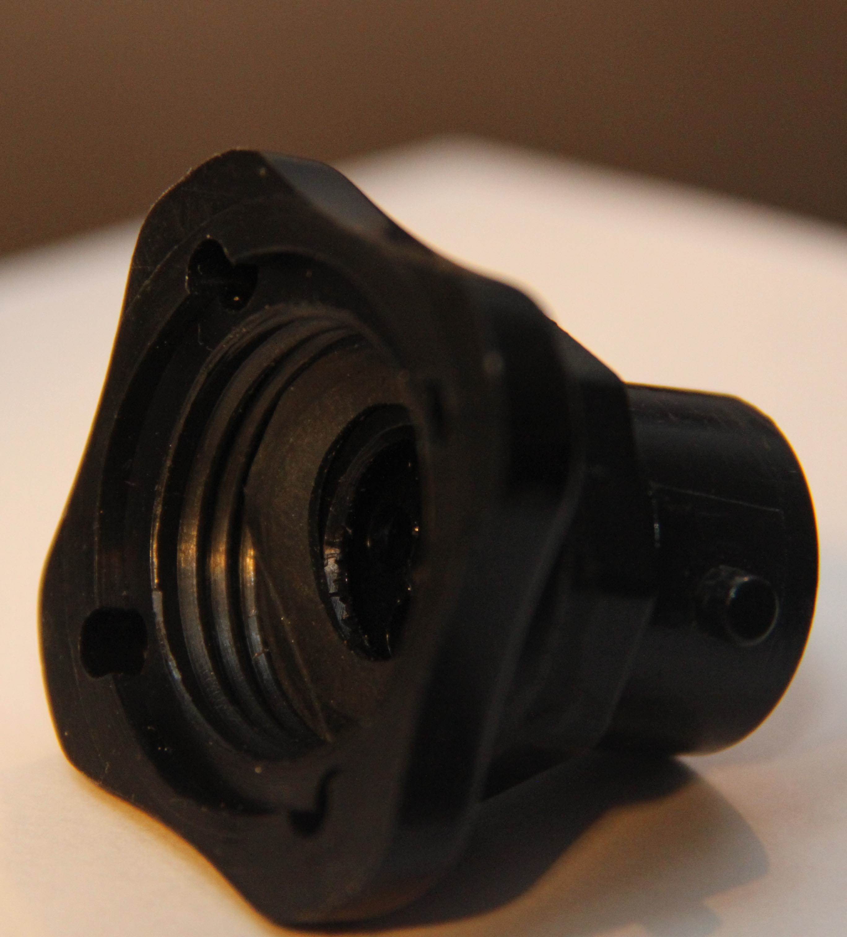 Ozone 22mm screw on adapter