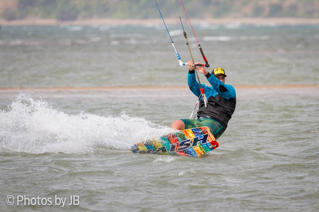 Adrenalin Naish Demo