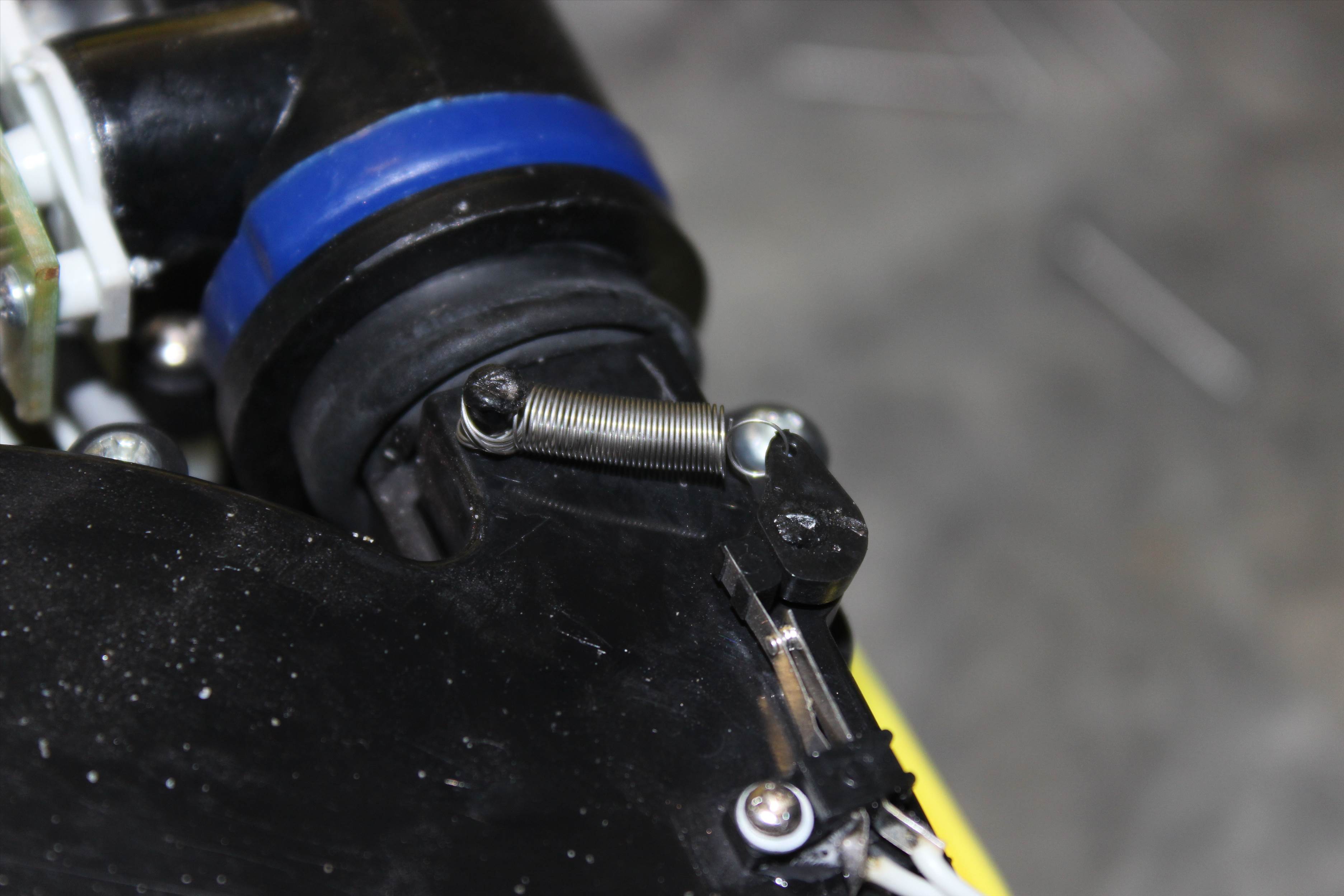 Pump spring