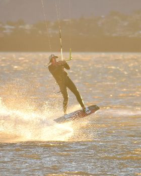 Kitesurfing