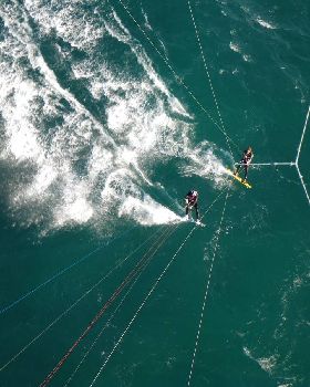 Kitesurfing