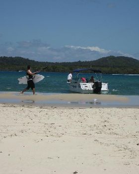 Kitesurfing