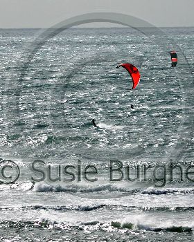 Kitesurfing