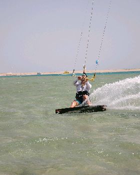 Kitesurfing