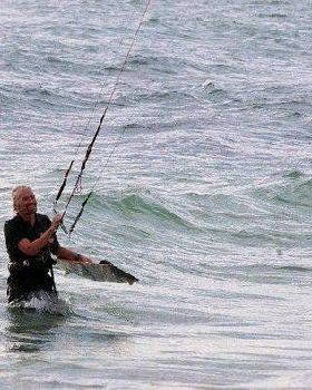 Kitesurfing