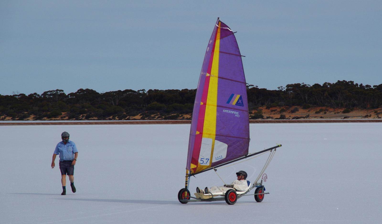 large Reverse Yacht jpg 092e311b05e8631e25edd85cbfa404eb